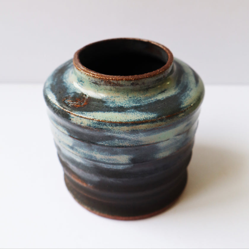 Ribbed Vase