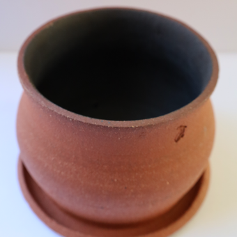Brooklyn Red Planter