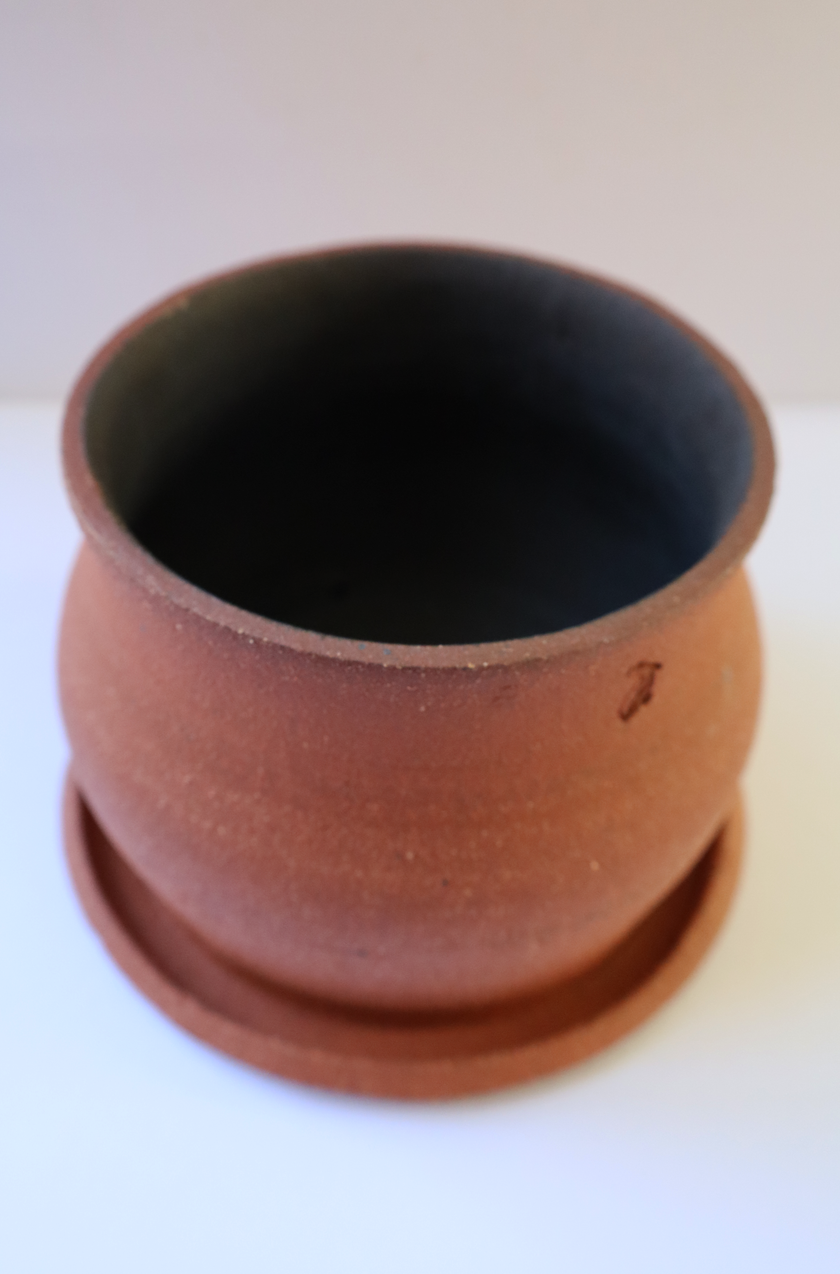 Brooklyn Red Planter
